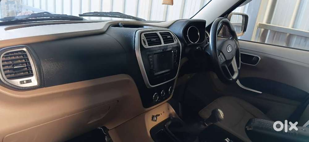 Mahindra Tuv 300 T10 Dual Tone, 2019, Diesel