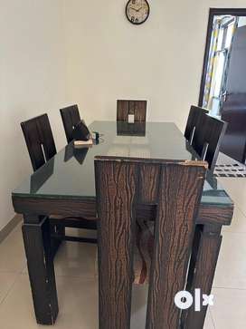 Dining table outlet used olx