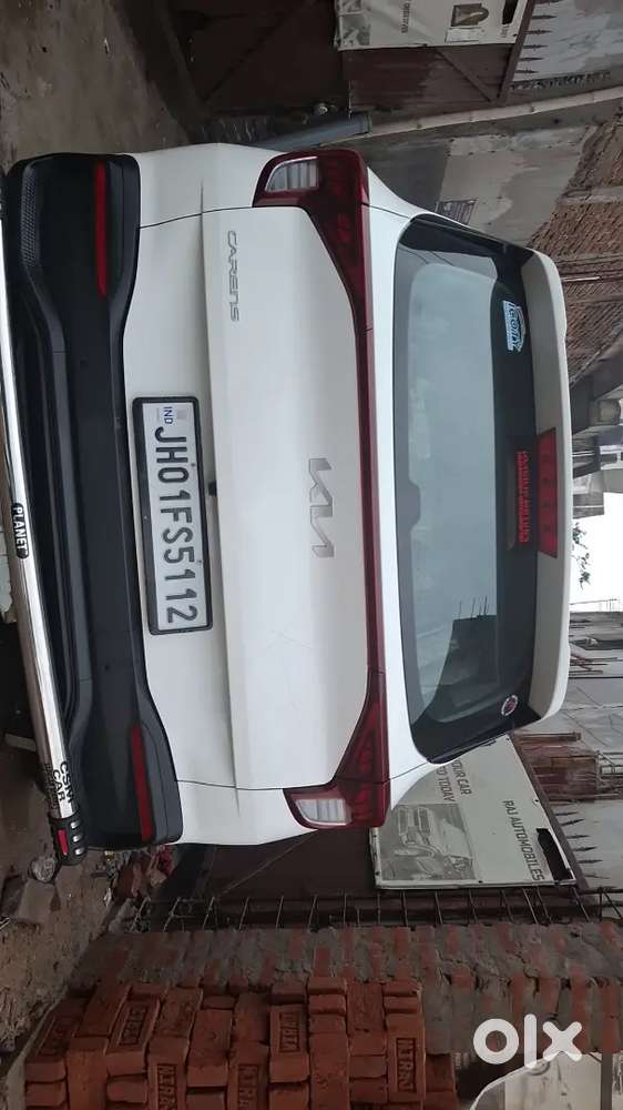 Kia Carens 1.4 Luxury 2024
