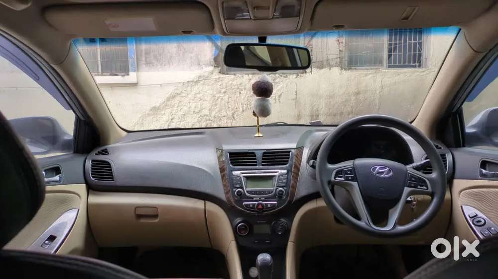 Hyundai Verna 1.6 S 2012