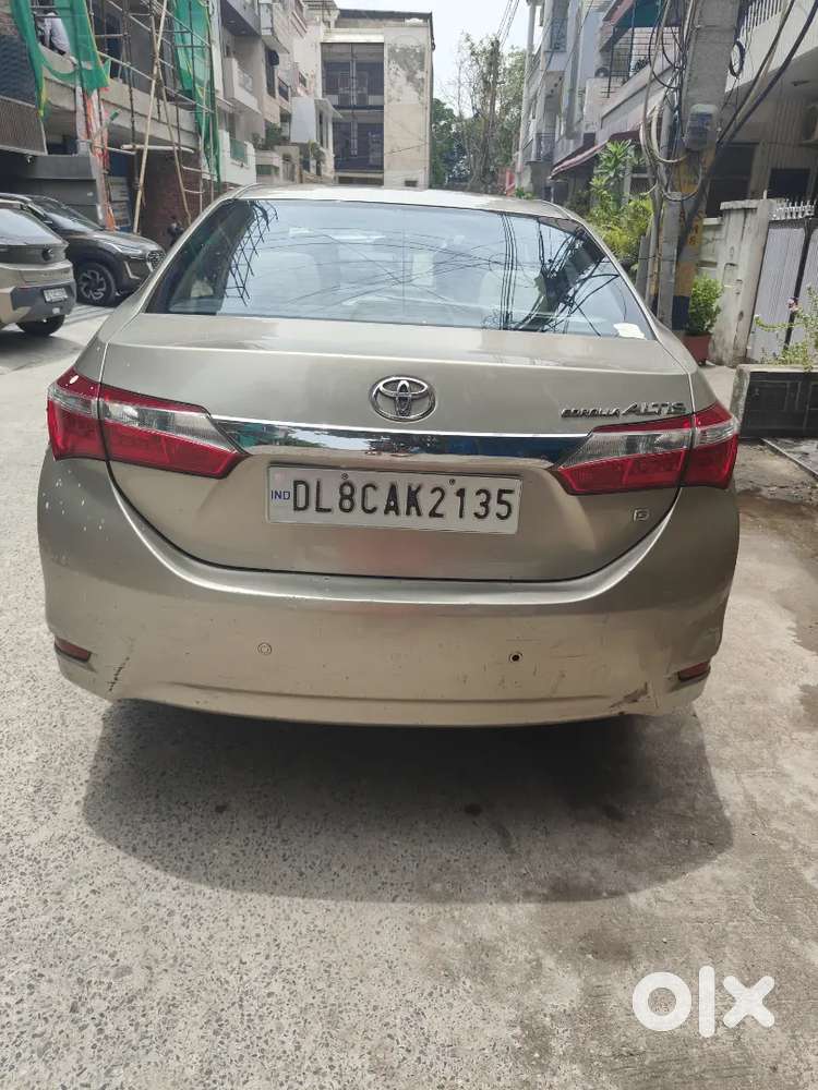 Toyota Corolla Altis 2014