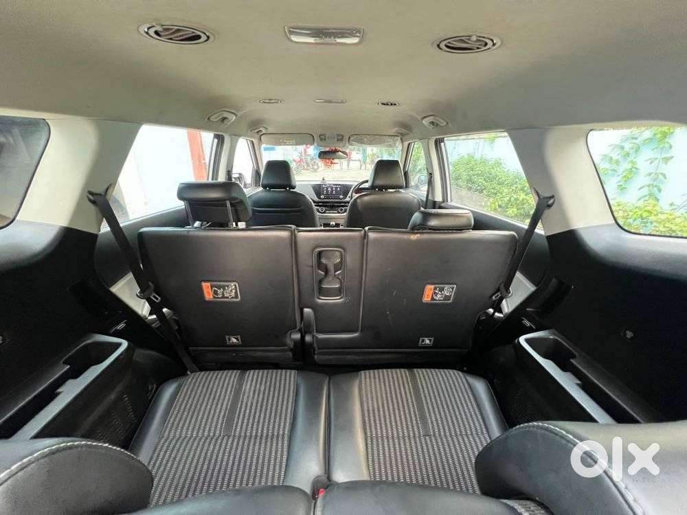 Kia Carens 1.4 Prestige 7 Str, 2022, Petrol