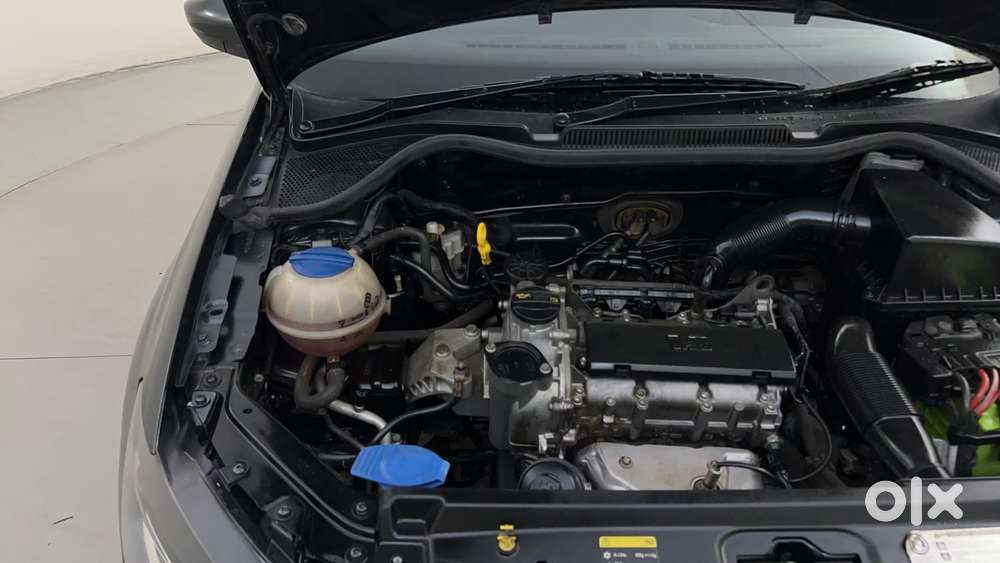 Volkswagen Polo 2009-2013 Petrol Highline 1.2l, 2016, Petrol