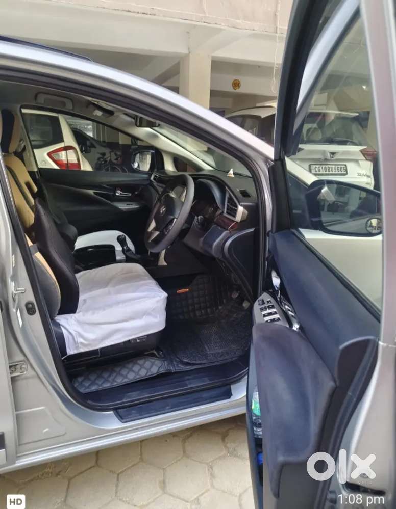 Toyota Innova Crysta 2018 Diesel Well Maintained