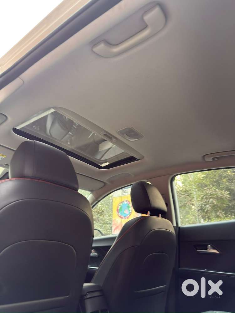 Hyundai Verna Sx (o) 1.5 Turbo Petrol Dct, 2025, Petrol