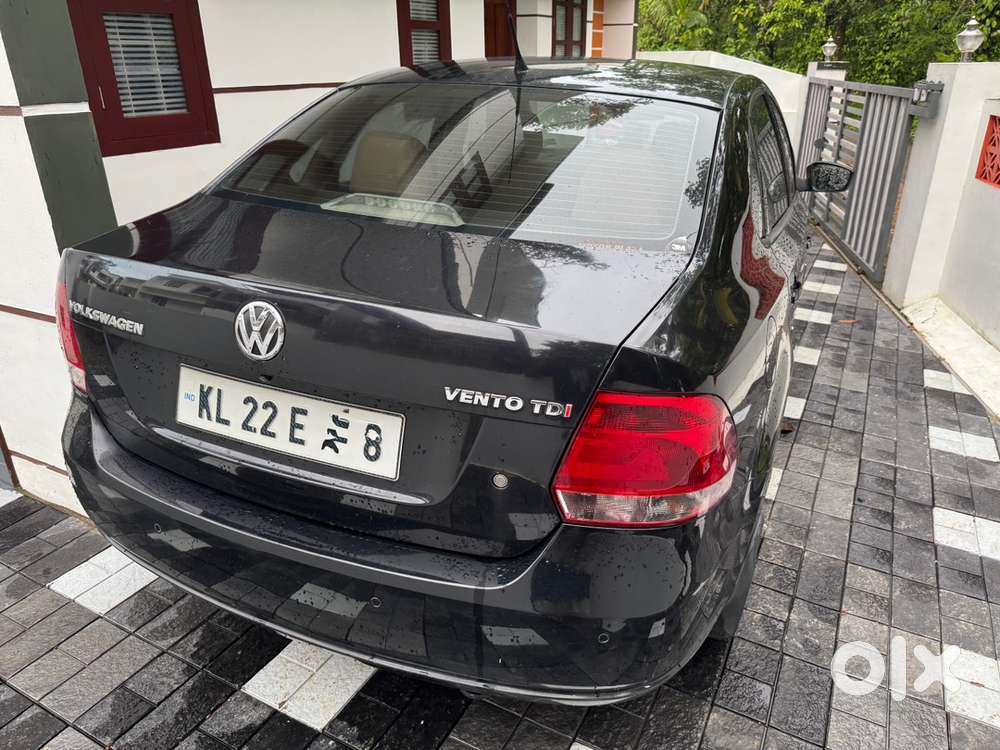 Volkswagen Vento 1.6 Comfortline Diesel 2012 Less Driven