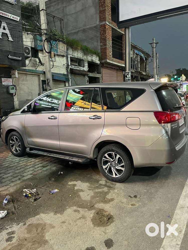 Toyota Innova Crysta Diesel Well Maintained