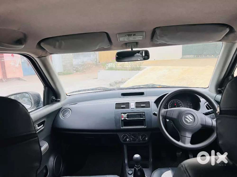 Maruti Suzuki Swift 2006
Good Condition
Baterry New