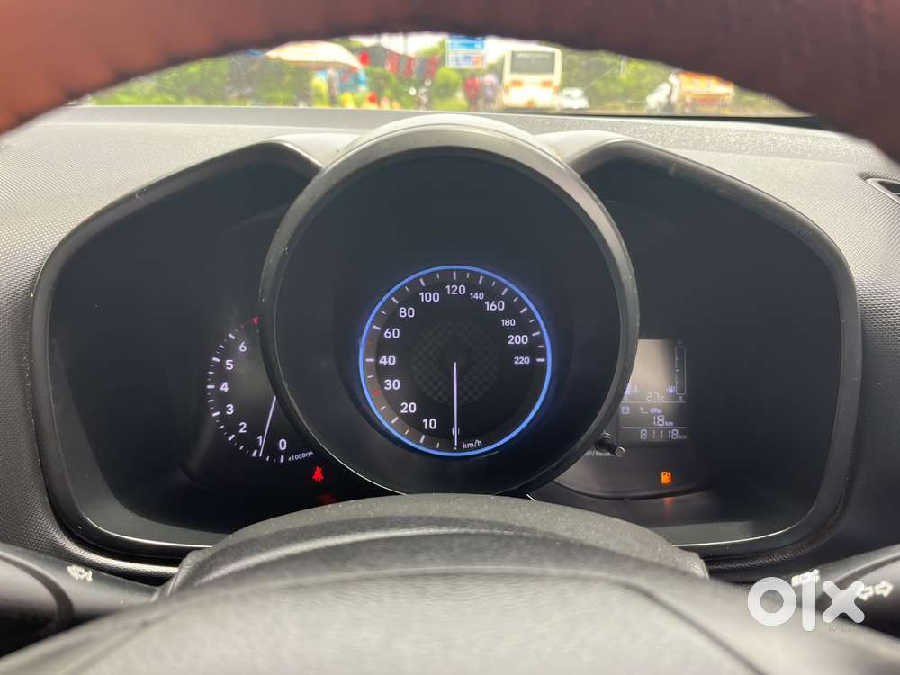 Hyundai Venue E, 2021, Petrol