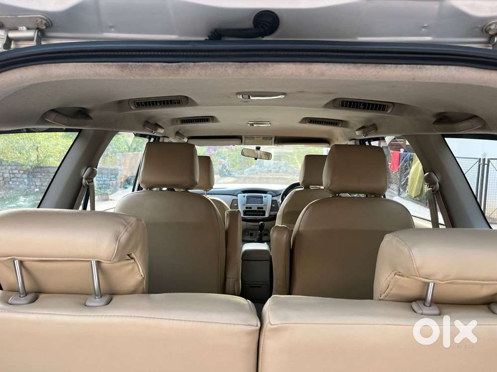 Toyota Innova 2.5 Vx 7 Str, 2012, Diesel