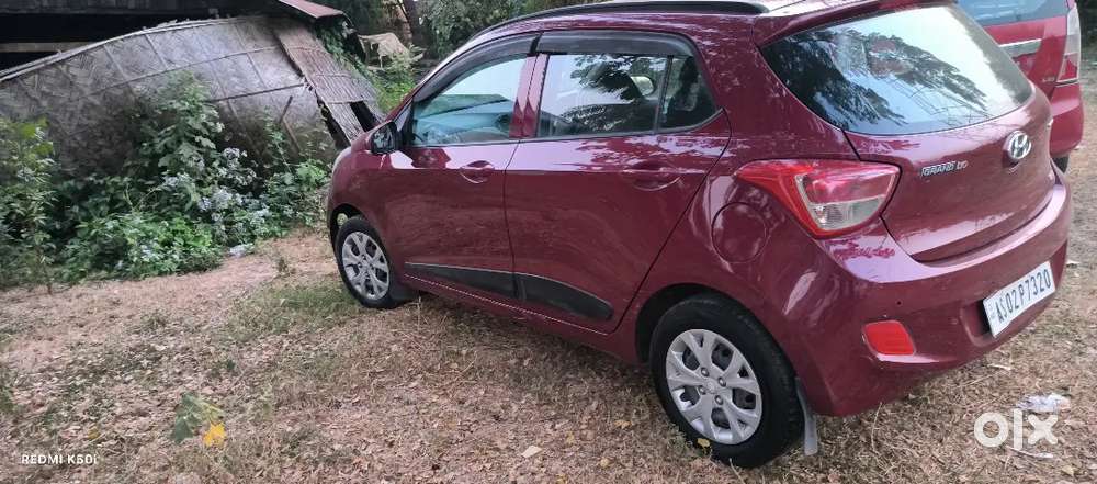 Hyundai Grand I10 2015 Petrol 53000 Km Driven 1st Owner.