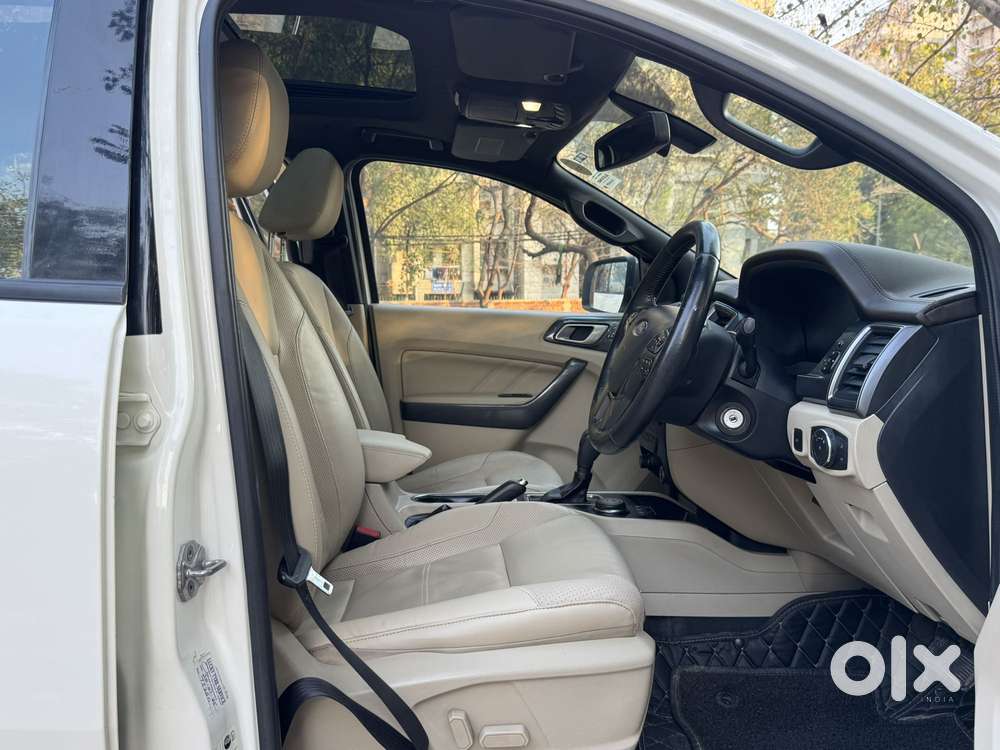 Ford Endeavour 3.2 Titanium At 4x4, 2016, Diesel