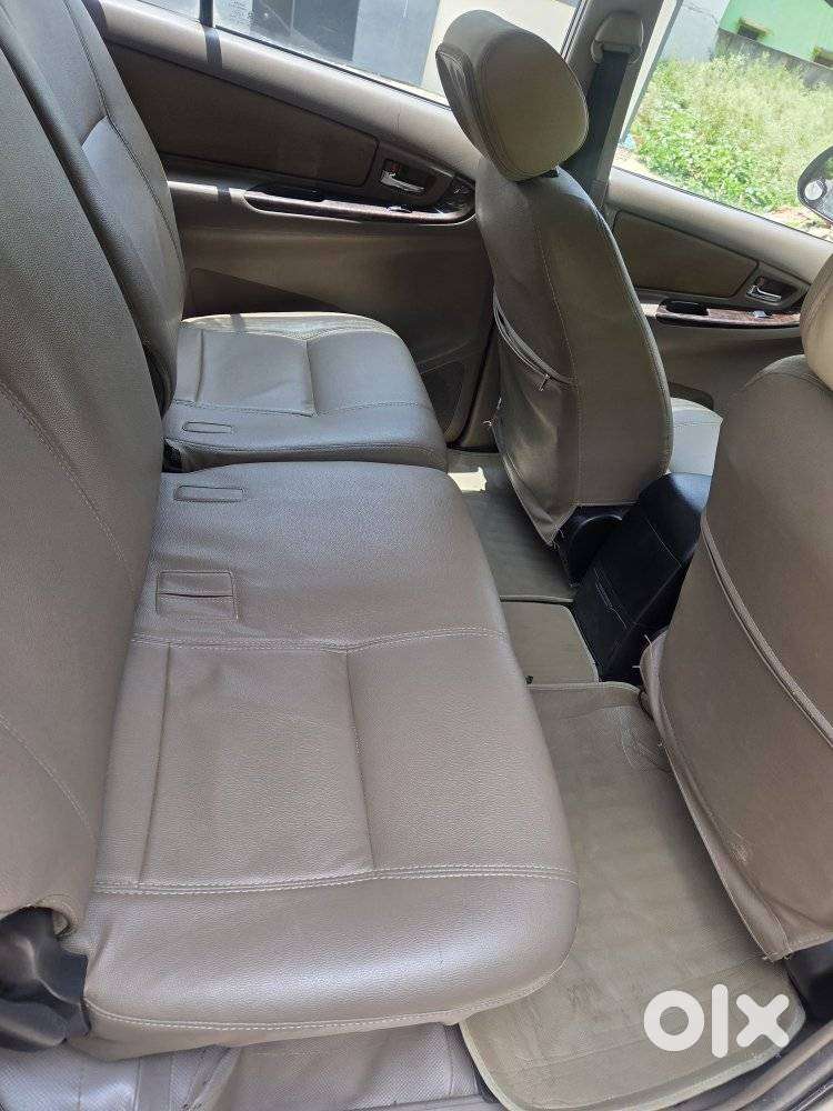 Toyota Innova 2.5 V 7 Str, 2016, Diesel