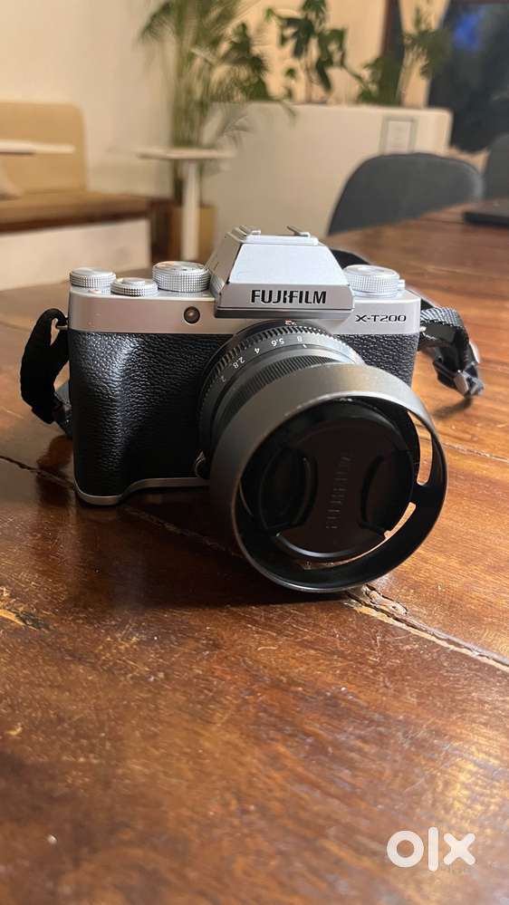 Fujifilm XT200