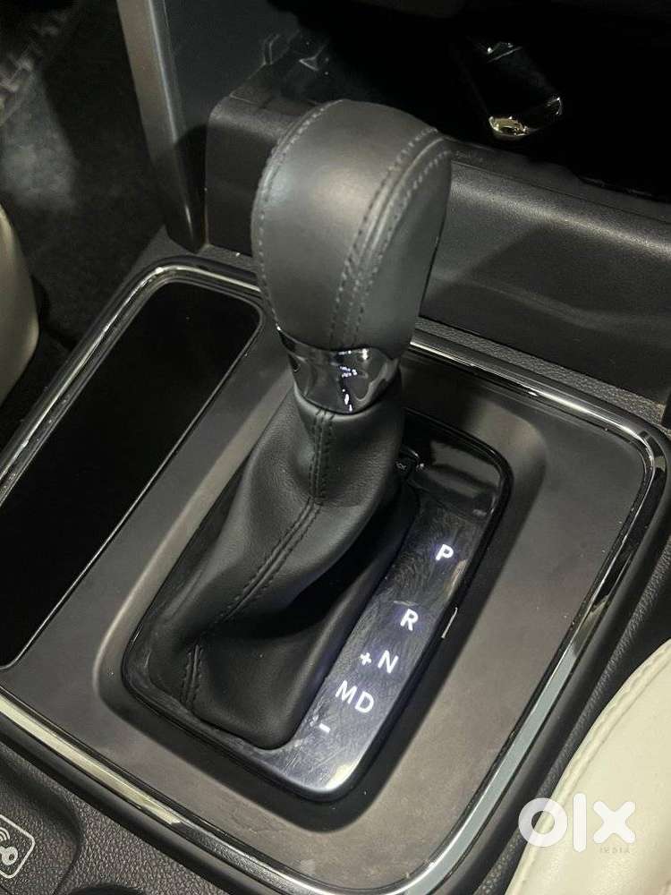 Mahindra Thar Roxx Ax7 L Diesel Mt 2wd, 2025, Diesel