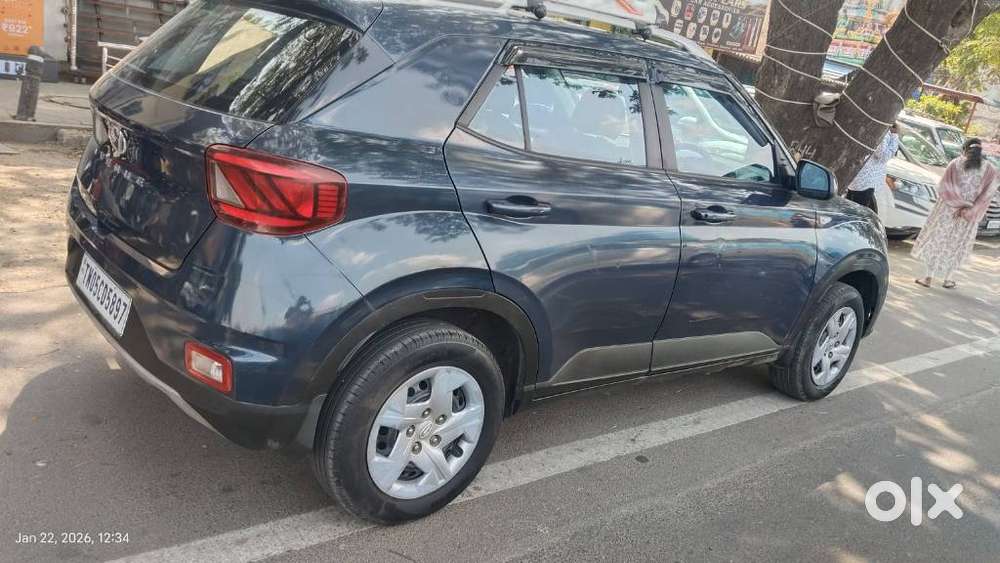 Hyundai Venue S 1.2 Petrol, 2021, Petrol