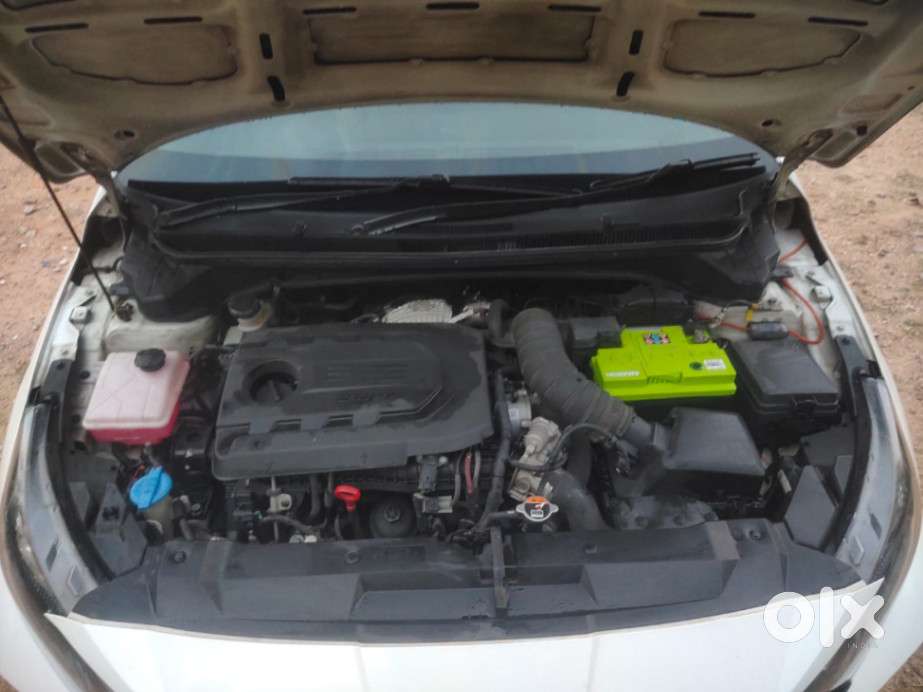 Hyundai I20 Sportz Plus Dual Tone Diesel, 2022, Diesel