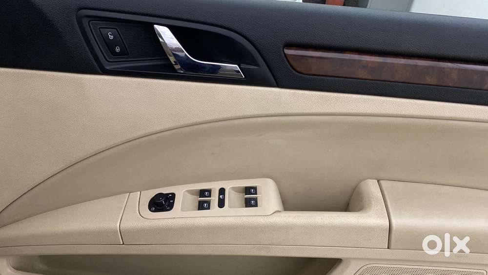 Skoda Superb 2013-2015 Elegance 1.8 Tsi Mt, 2015, Petrol
