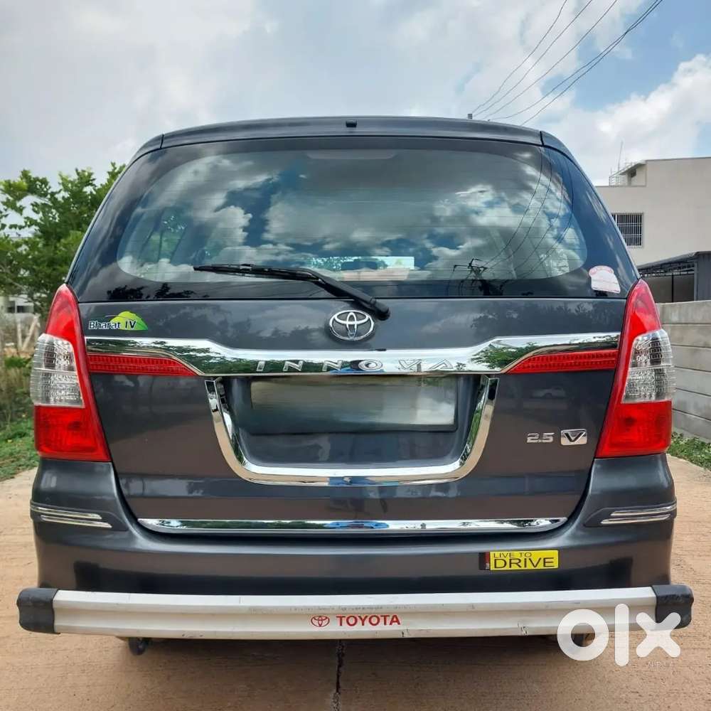 Toyota Innova 2.5 Vx 2016