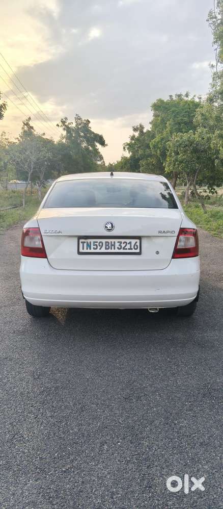 Skoda Rapid 1.5 Tdi Cr Elegance Plus, 2014, Diesel