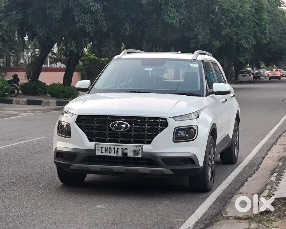 Hyundai Venue Sx Mt, 2021, Diesel