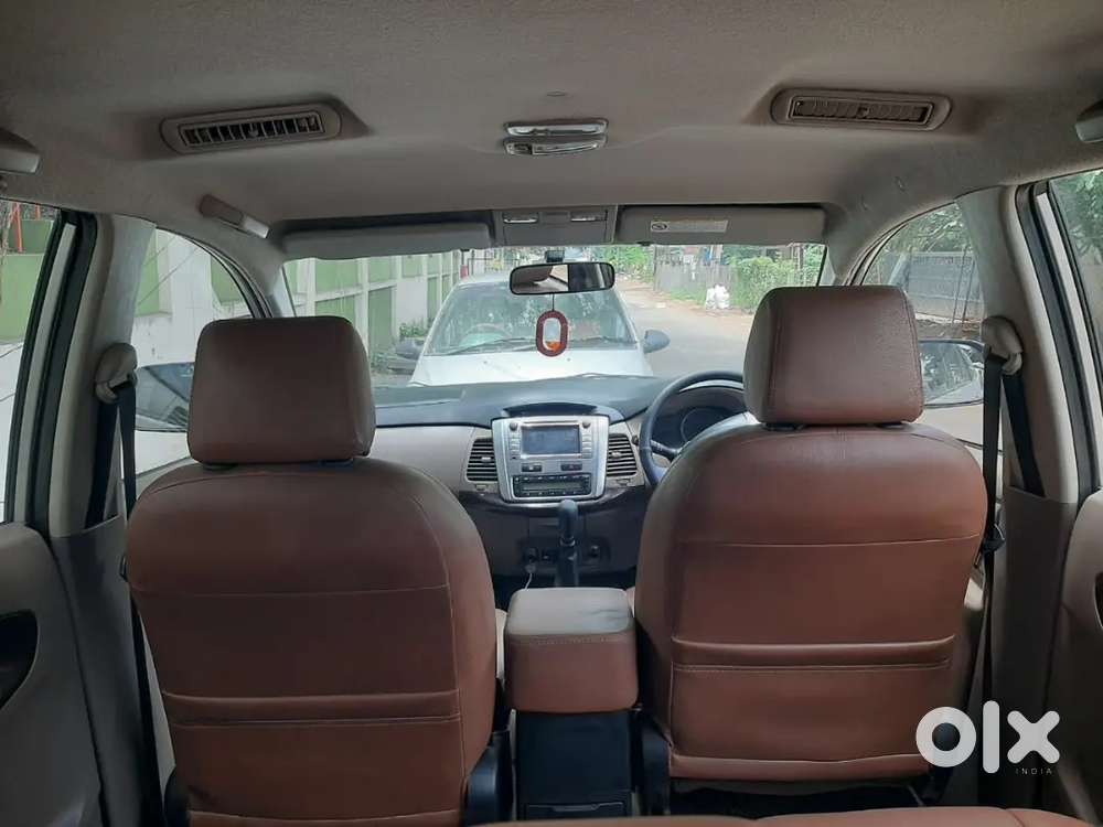 Tn39 Vehicle Toyota Innova 2.5 V 2015