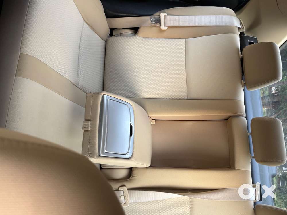 Oyota Corolla Altis G 2018  1st Owner  Petrol Manual