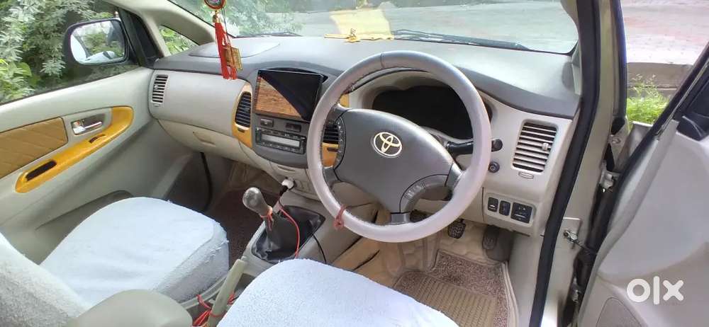 Toyota Innova 2011 Diesel Well Maintained