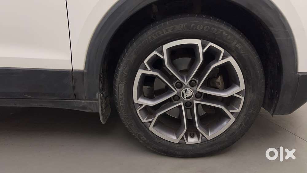 Skoda Kushaq Style 1.5l Tsi Mt, 2022, Petrol