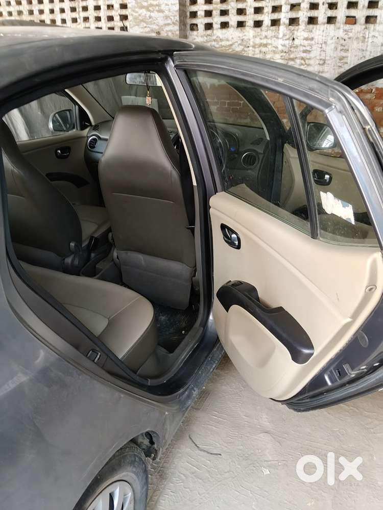 Hyundai I10 Sportz 2014