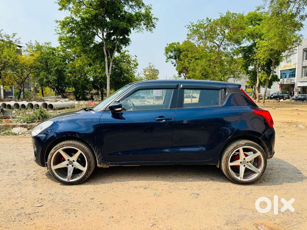 Maruti Suzuki Swift Vvt Vxi, 2021, Petrol