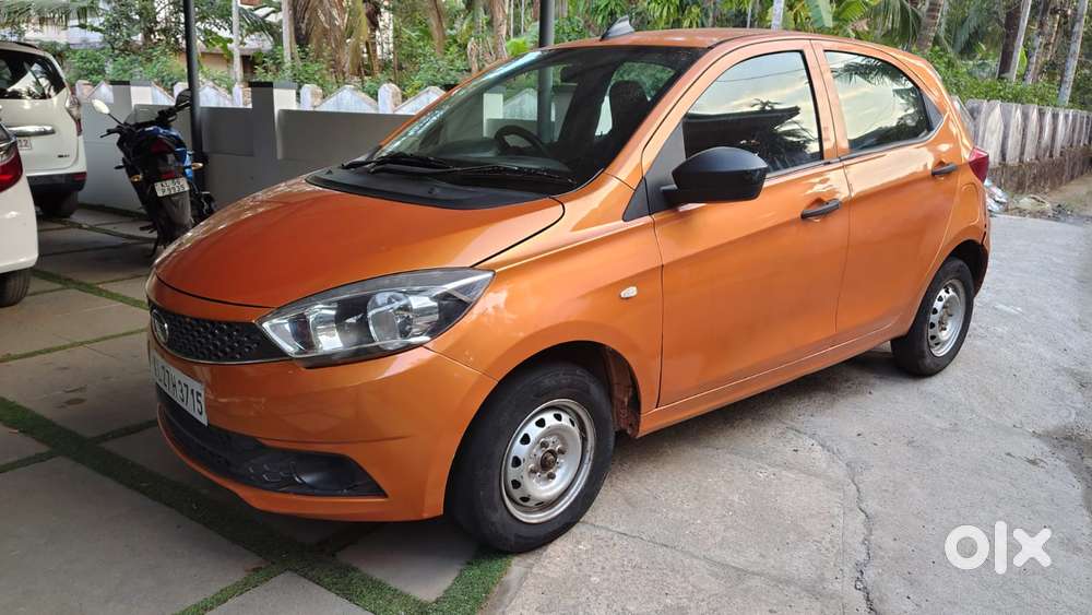 Tata Tiago, 2018, Petrol
