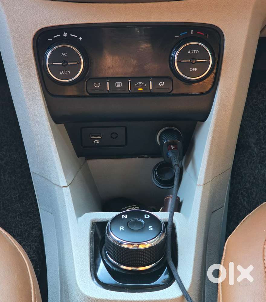 Tata Tiago 1.05 Revotorq Xz, 2023, Electric