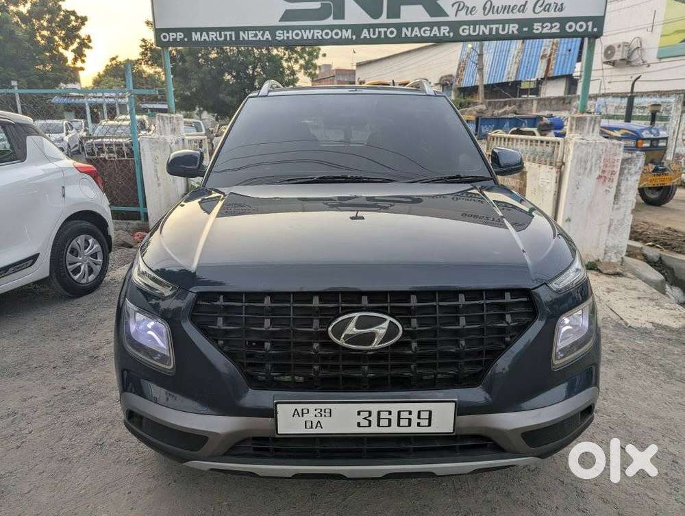 Hyundai Venue S Turbo, 2021, Petrol