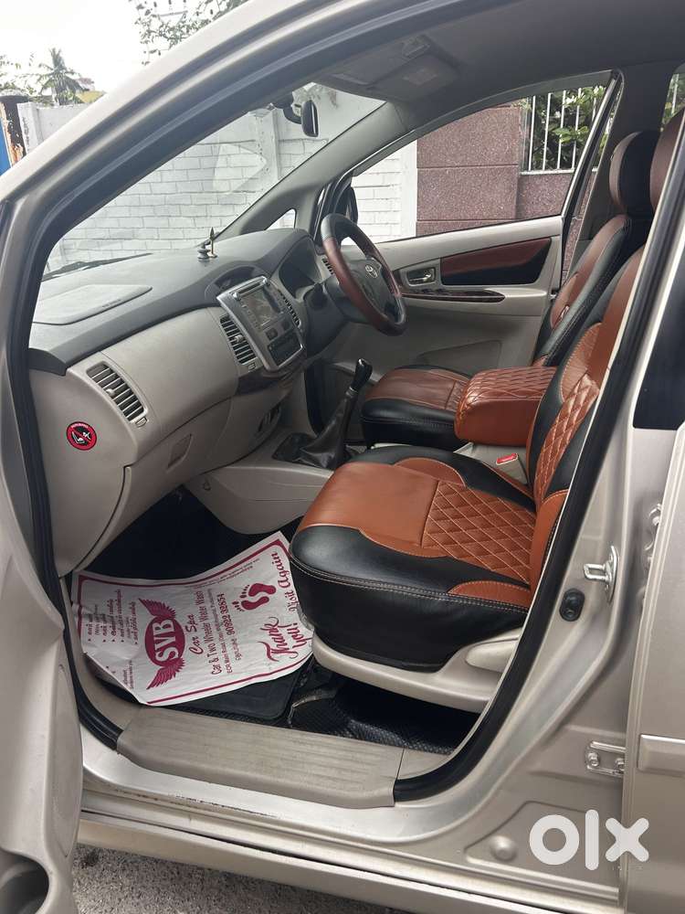 Toyota Innova 2.5 Vx 8 Str Bs-iii, 2013, Diesel