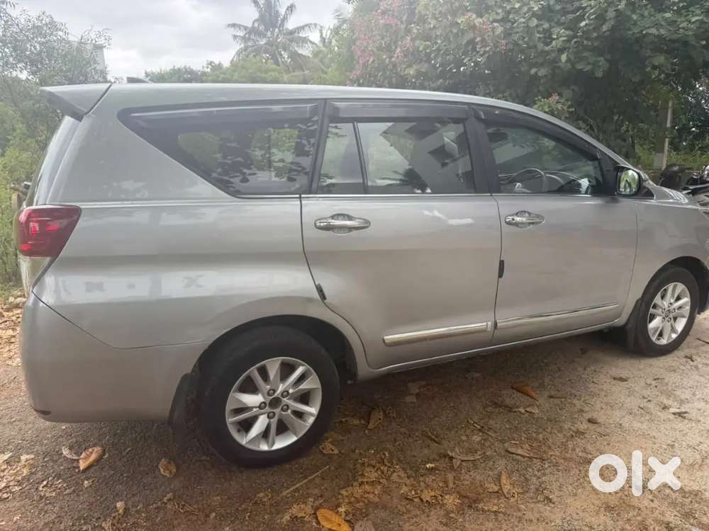 Toyota Innova Crysta 2018