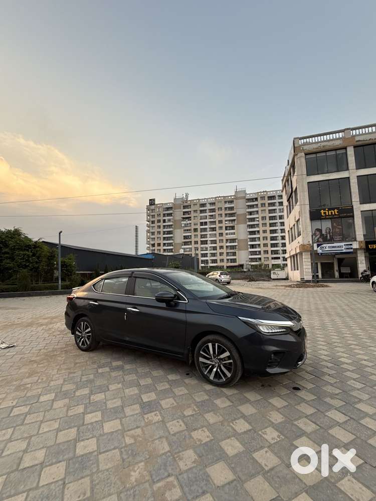 Honda City Zx Petrol Cvt, 2022, Petrol