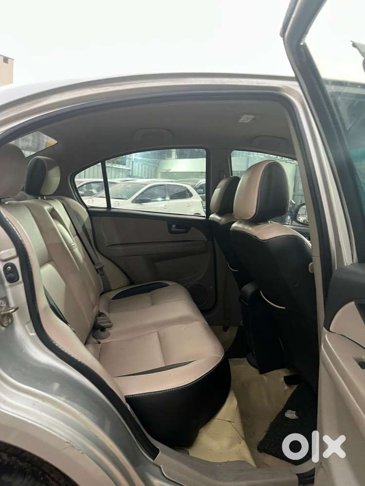 Maruti Suzuki Sx4 Zxi (opt), 2010, Petrol