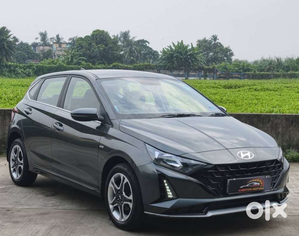 Hyundai I20 Sportz 1.2 Ivt, 2024, Petrol