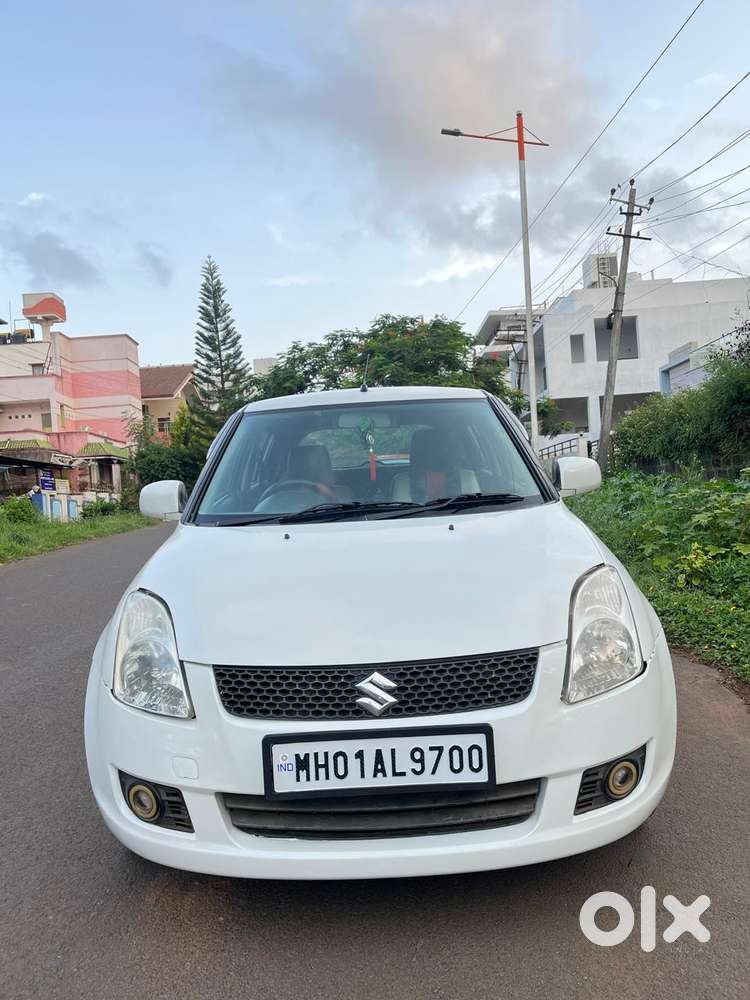Maruti Suzuki Swift Lxi Bsiii, 2010, Petrol