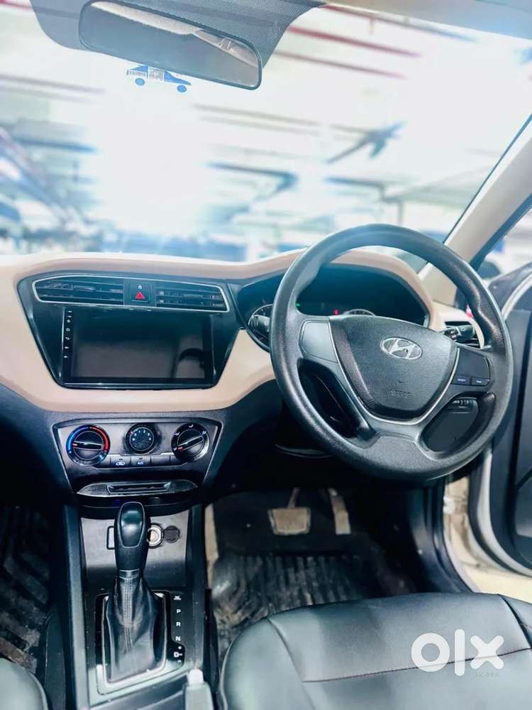 Hyundai Elite I20 1.2magna Executive At, 2018, Petrol