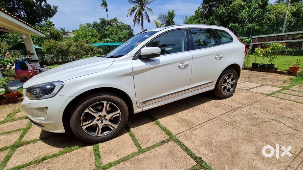 2014 Volvo Xc60 D4 Km Driven