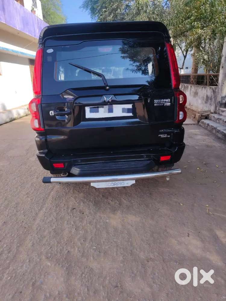 Mahindra Scorpio Classic 2023