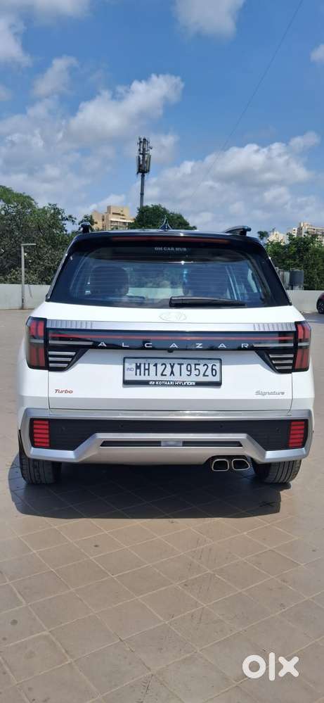 Hyundai Alcazar Signature (o) 6 Str 1.5 Petrol Dct, 2025, Petrol