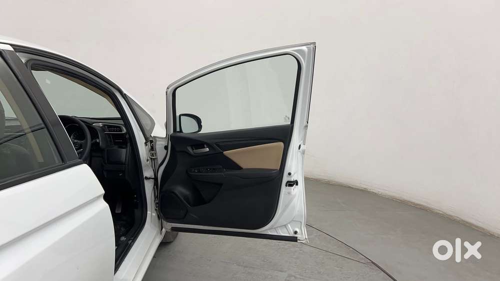 Honda Jazz V Cvt, 2022, Petrol