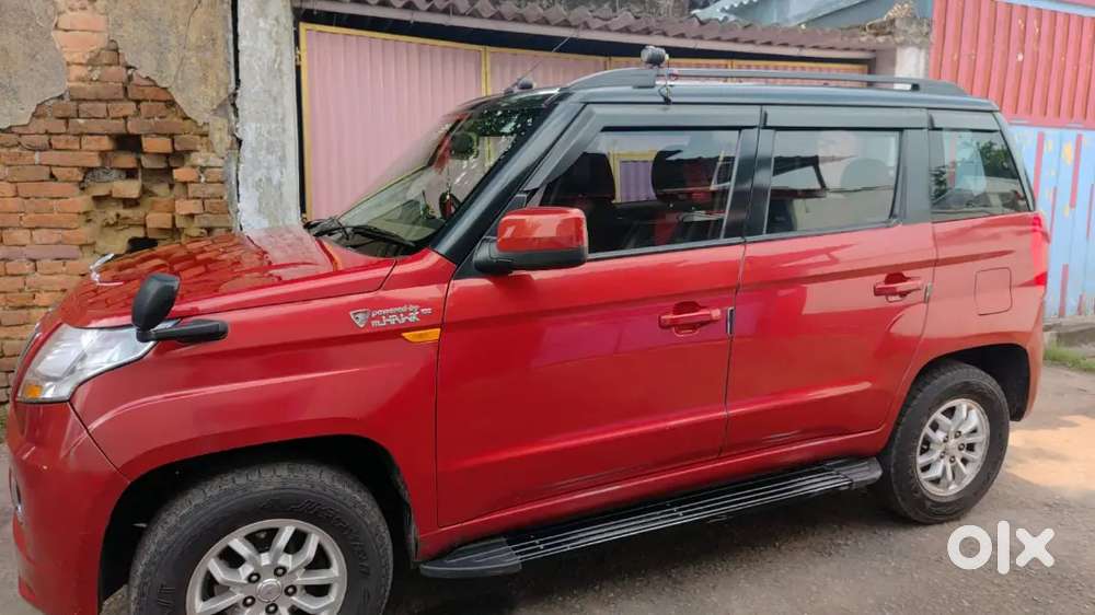 Mahindra Tuv 300 2016 Diesel Well Maintained