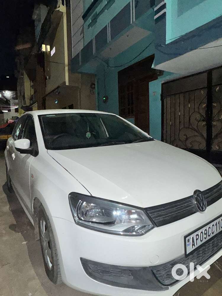 Volkswagen Polo Petrol 2011 Showroom Conditon