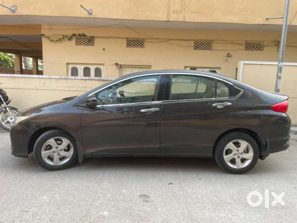 Honda City 2015 Petrol Well Maintained