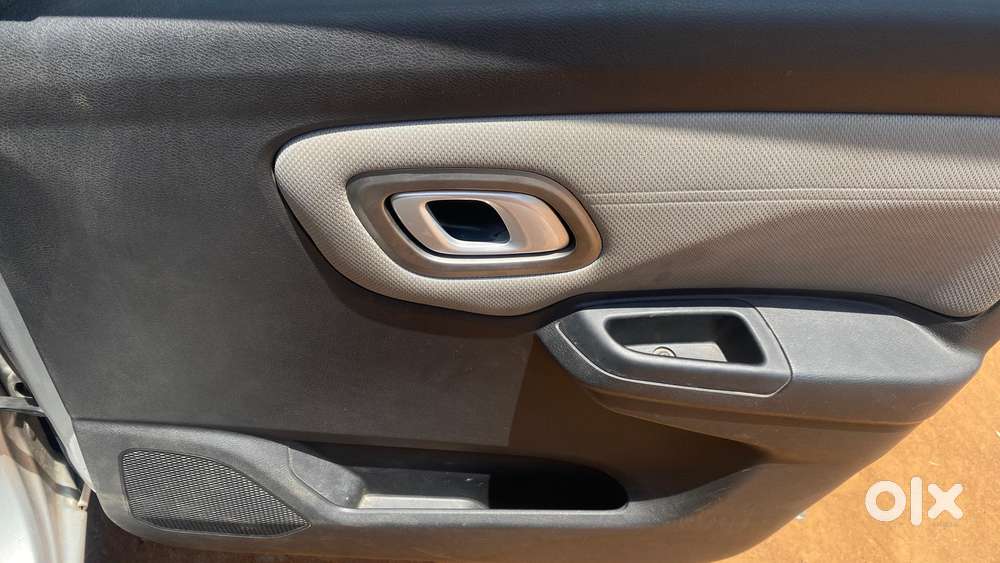 Datsun Redigo 2020-2022 1.0 T (o), 2021, Petrol