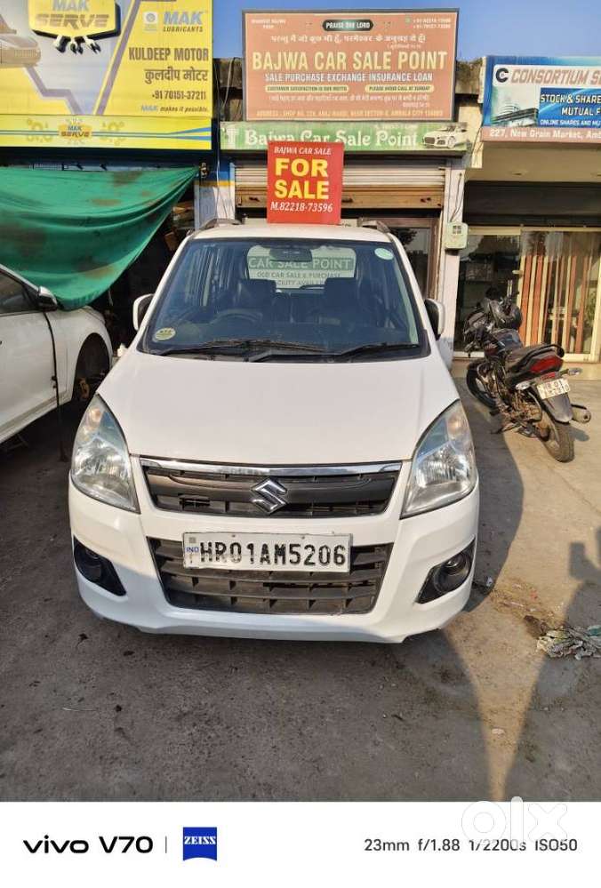 Maruti Suzuki Wagon R 1.0 Vxi (o) Amt, 2015, Petrol